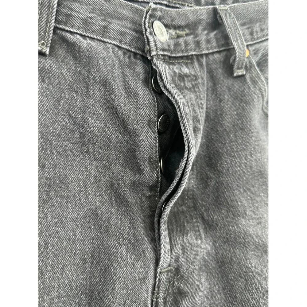 Levis 501 Original Fit Mens Black Straight Leg Button Fly Denim Jeans 34x31